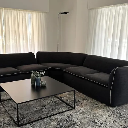 Modern 3bdr_top Floor_lux_suite_balcony * לימסול